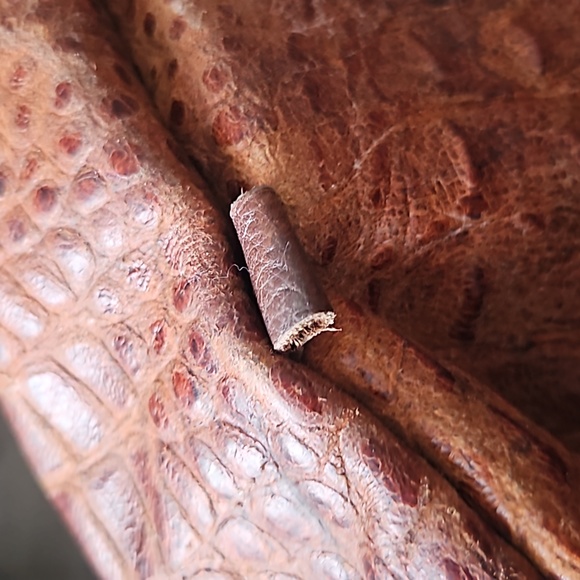 Looka Designer Embossed Leather Tote - Picture 12 of 12